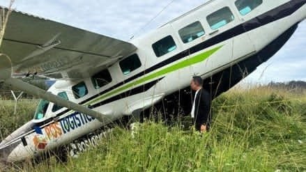 Mencekam, Dua Pilot Gugur Setelah Pesawat Smart Air Diberondong Peluru di Papua