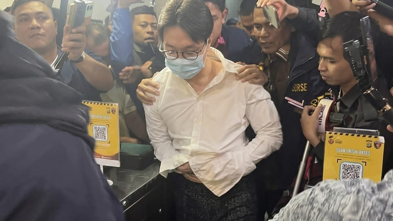 Polda Metro Jaya Resmi Tahan Dokter Richard Lee