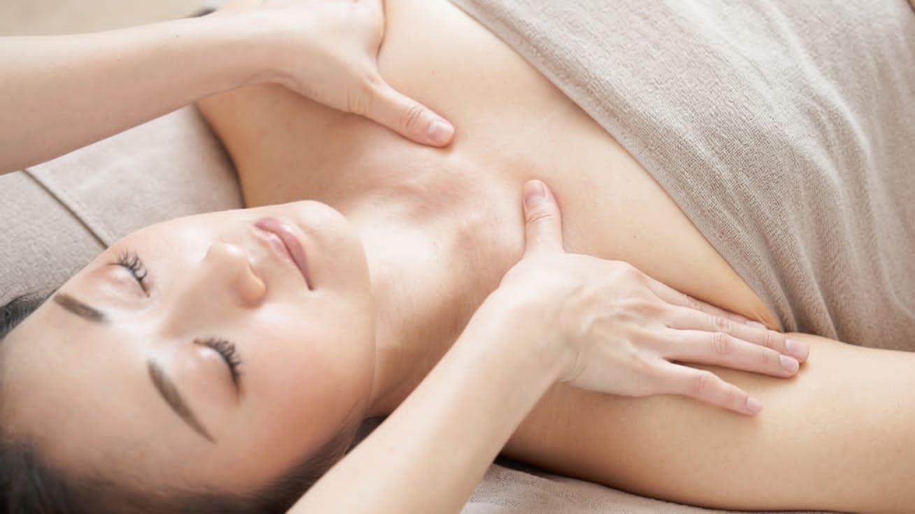 Inilah Tips ​Rahasia Payudara Sehat dan Kencang