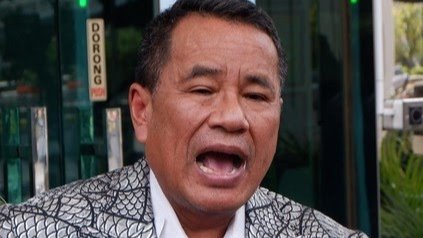 Hotman Paris Bantah Keterlibatan Raffi Ahmad dalam Kasus Impor